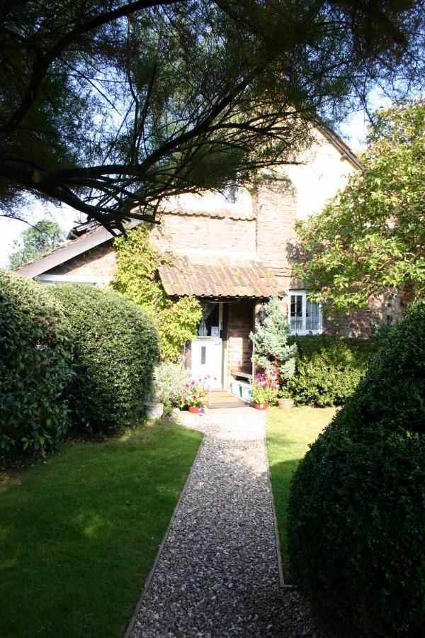 Tudor Cottage Bossington Bagian luar foto