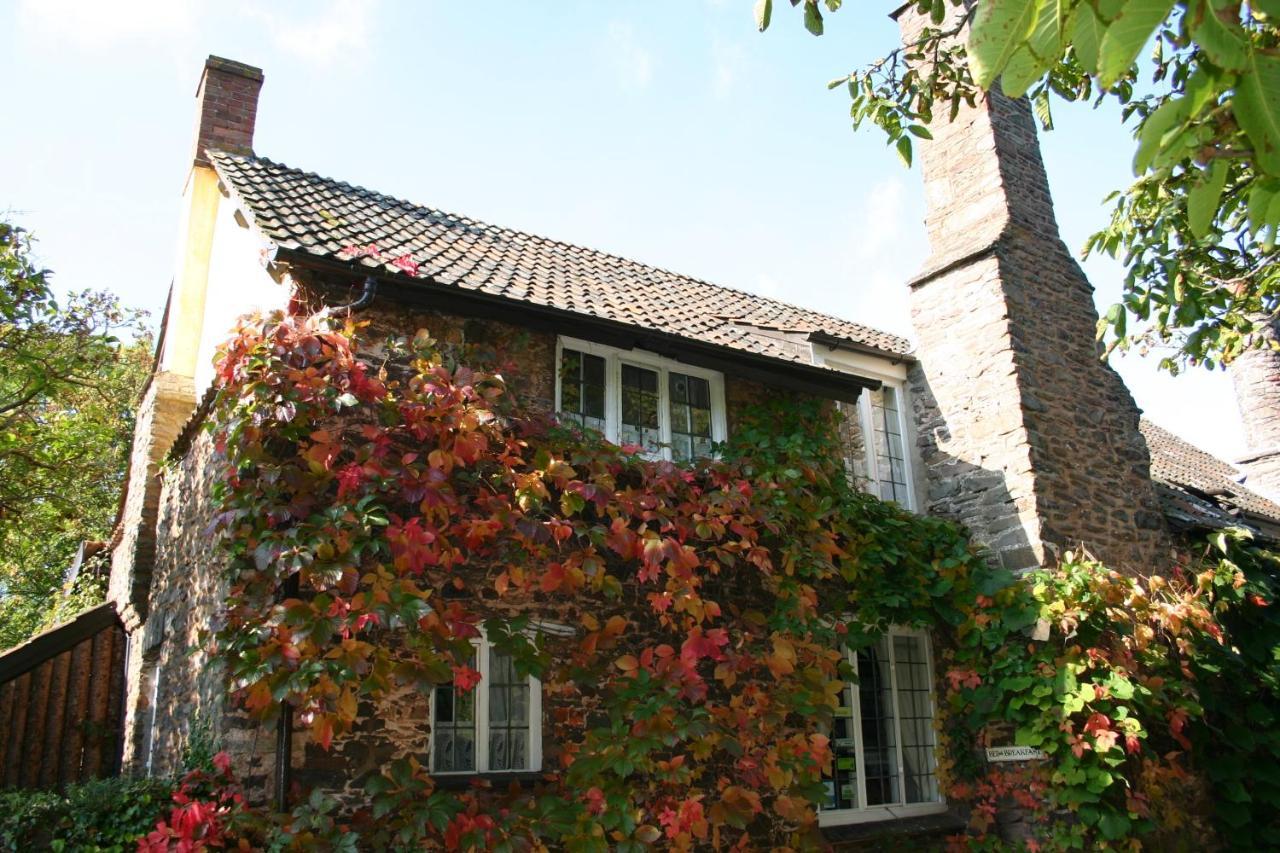 Tudor Cottage Bossington Bagian luar foto