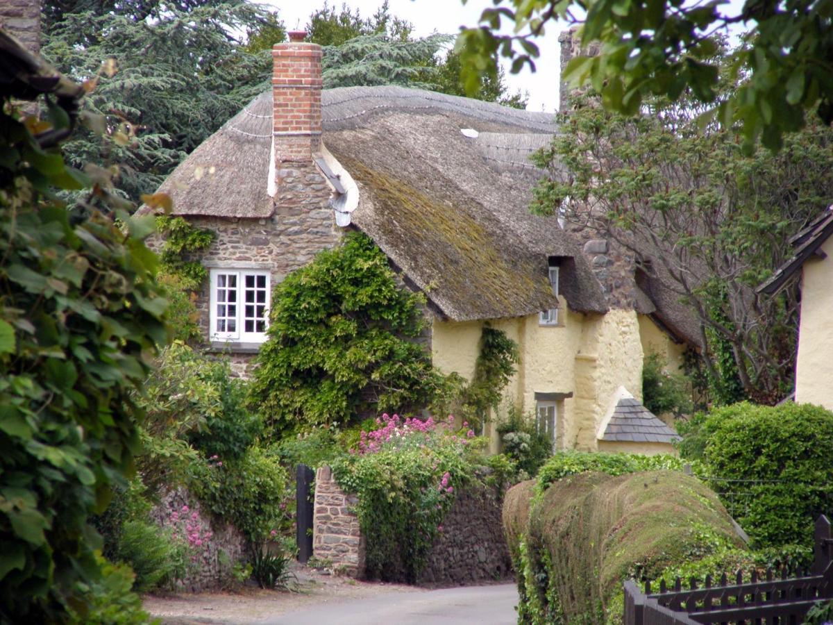 Tudor Cottage Bossington Bagian luar foto